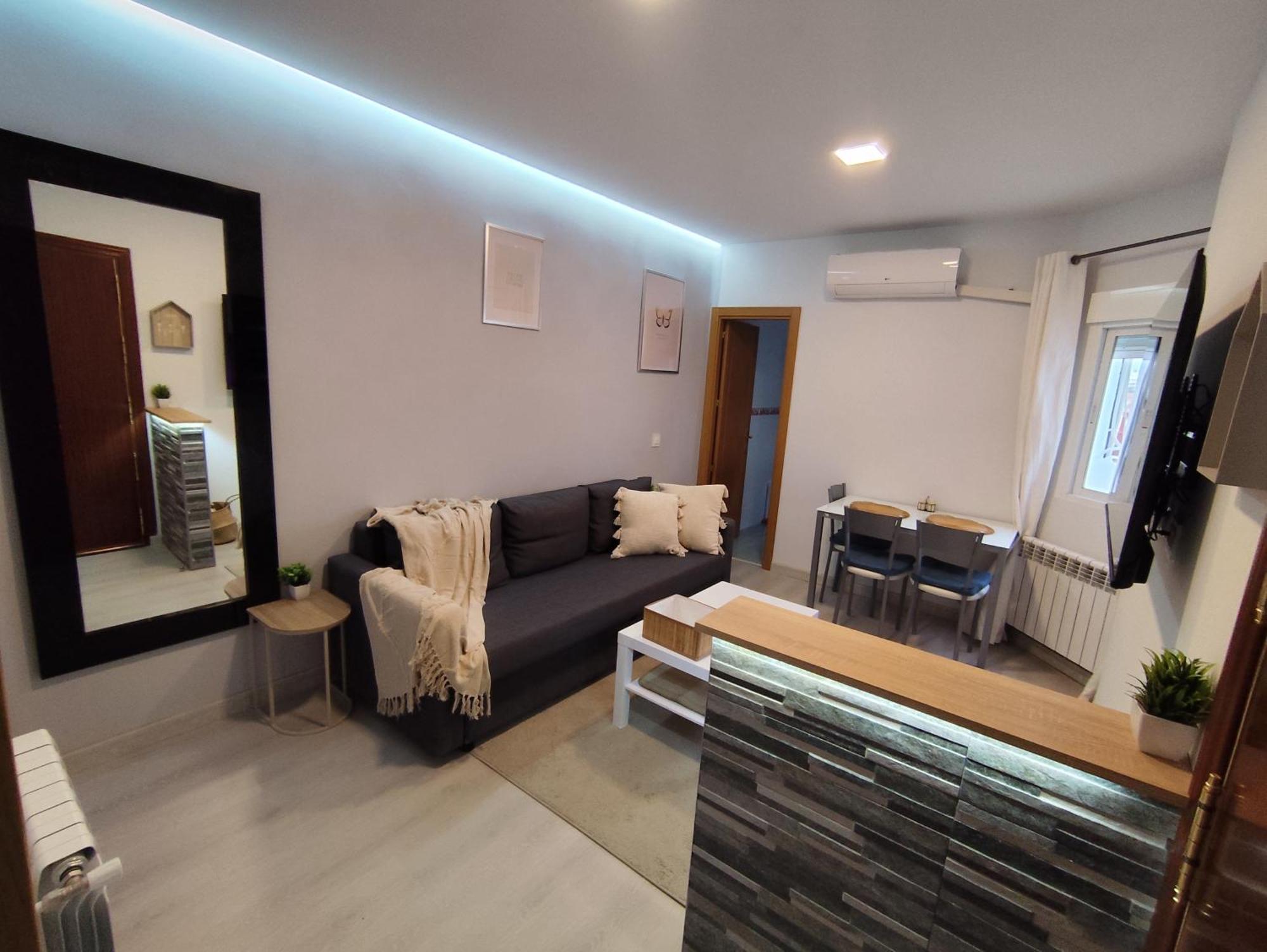Cozy Apartment In The Heart Of מדריד מראה חיצוני תמונה